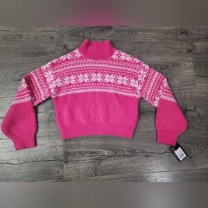 Girls cropped sweater size S 7/8 NWT